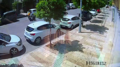 Aniden motosikletin önüne fırladı, hayattan kopacaktı!