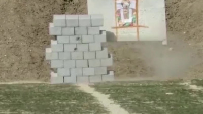 Lego beton, uçaksavar mermisini durdurdu