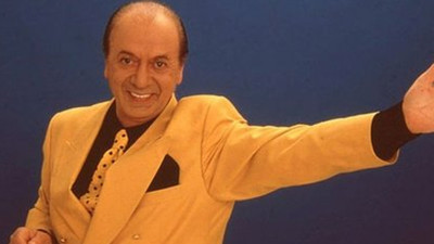 Efsane sunucu Erkan Yolaç 89 yaşında vefat etti