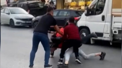 Esenyurt’taki yol kavgasında kurye bıçaklandı