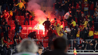 Tatil edilen Göztepe-Altay maçında tribüne fişek atan sanığın cezası belli oldu