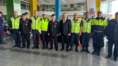 Jandarma ekiplerinden öğrencilere trafik eğitimi