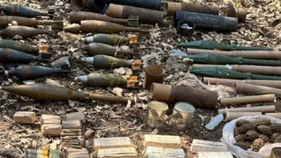 Pençe-Kilit bölgesinde çok sayıda silah ve mühimmat ele geçirildi