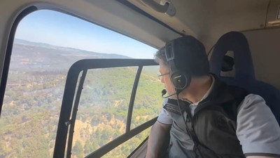 İbrahim Yumaklı, Çanakkale’deki orman yangınını havadan inceledi