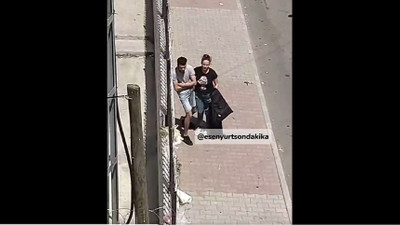 Erkek şiddeti görüntülerine alışmıştık ama bu kez tersi oldu! Bir kadın erkeğin boynuna kemer takarak sürükledi