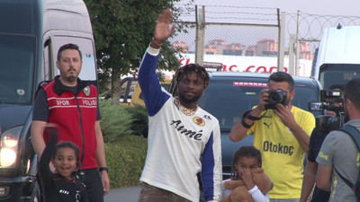 Allan Saint-Maximin Fenerbahçe için geldi