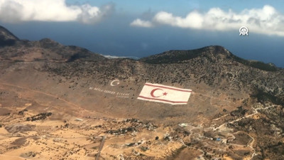 MSB'den Barış Harekatı'nın 50. yılına özel paylaşım! Ferhat Göçer'in yazdığı marşla kutlandı
