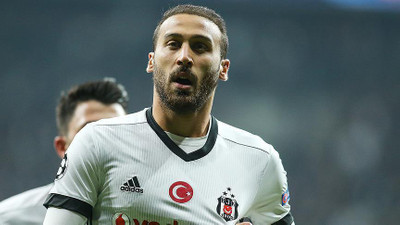 Fenerbahçe, Cenk Tosun transferini duyurdu