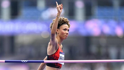 Buse Savaşkan kimdir, nereli? Buse Savaşkan'ın hayatı ve kariyeri