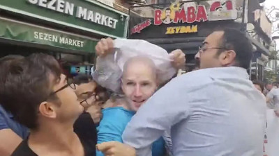 ABD askerinin başına çuval geçirdiler!