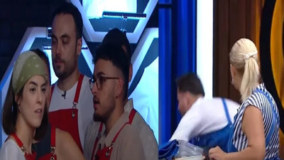 MasterChef yeni bölümde yürekleri ağza getiren olay! Kızgın yağ döküldü! 'Suratı yandı çocuğun'