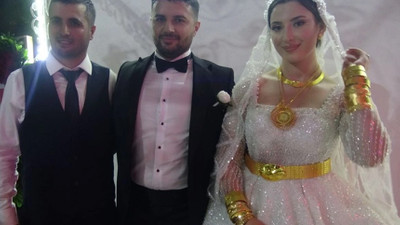 Aşiret düğününde geline kilolarca altın damada ise...