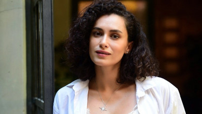 Hande Doğandemir kaza geçirdi hastaneye kaldırıldı
