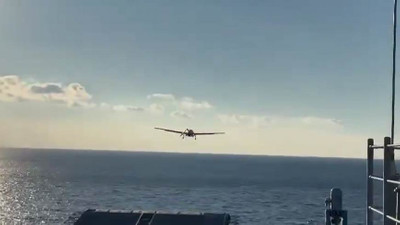 "Bayraktar TB3" TCG Anadolu'ya ilk uçuşunu başarıyla tamamladı