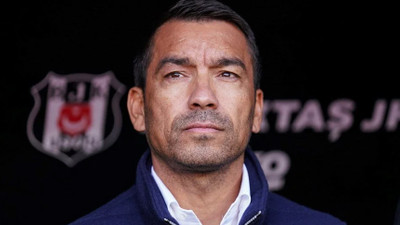 Beşiktaş Giovanni van Bronckhorst’a veda ediyor: Yeni maçta yeni isim…