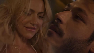 Hadise ve Seda Bakan’dan ‘Esas Oğlan’larla şok görüntüler: Yatak sahneleri çok konuşulacak!