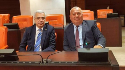 Demokrat Parti'de deprem! Cemal Enginyurt ve Salih Uzun partiden istifa etti