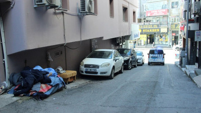 İzmir'de "Engelliyim, gidecek yerim yok" diyen adam ölü bulundu