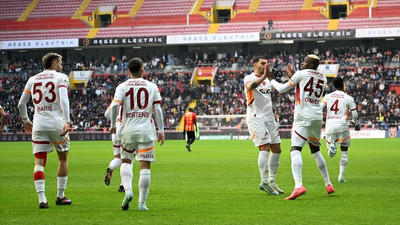 Galatasaray Kayseri'de farkı 8'e çıkardı: 5 gollü galibiyet!
