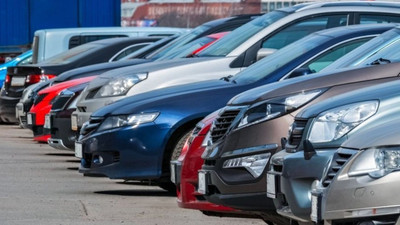 İkinci el otomobilde 6 ay-6 bin kilometre şartı uzatıldı