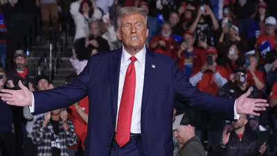 Trump tarih vererek tehditler savurdu: "Ortadoğu cehenneme dönecek!"
