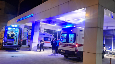Bot devrildi göçmenler suya düştü! Kaçak göçmen faciası