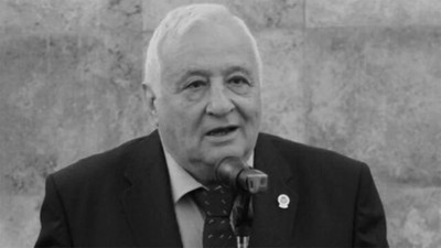 Eski milli futbolcu Ogün Altıparmak 86 yaşında hayatını kaybetti