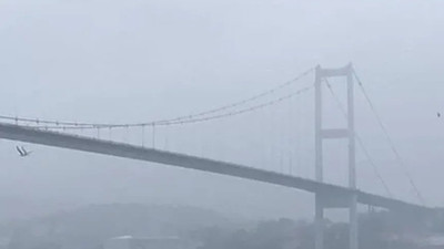 Boğazlara sis engeli! Çift yönlü trafiğe kapatıldı