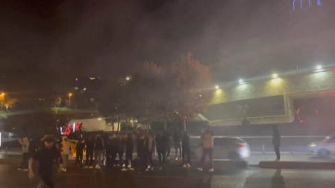 Satırla statın önüne geldiler ağızlarına geleni söylediler!
