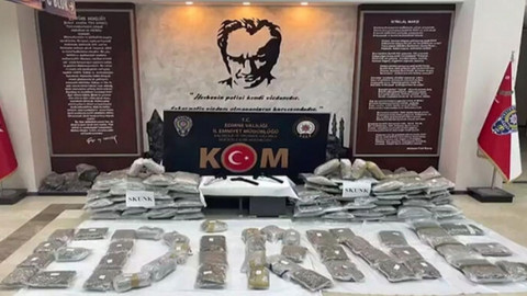 Tır dorsesinden çıkanlar şoke etti!