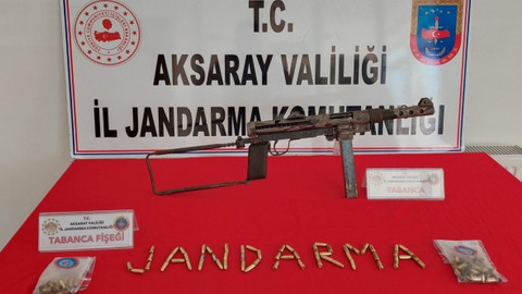 Jasat silahlı magandaların peşine düştü! Araçları silah deposu çıktı