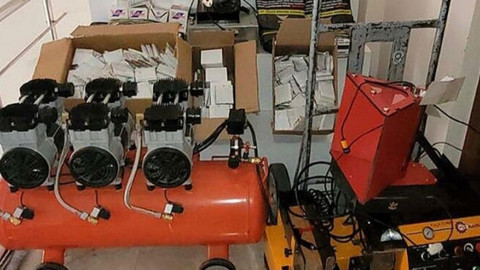 Kaçak sigara imalathanesine baskın: 1 gözaltı