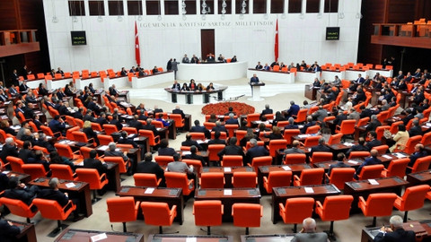 TBMM bugün mesaiye başlıyor: Gündem sosyal medya düzenlemesi!