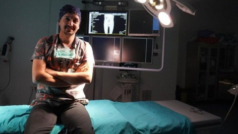 10 saat süren ameliyattan çıktı! Hasta yakını saldırdı!