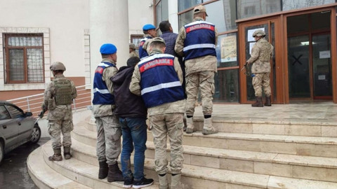 Firari hükümlüler JASAT'tan kaçamadı!