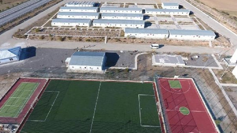 Cezaevindeki prefabrik evler, deprem bölgesine gönderiliyor