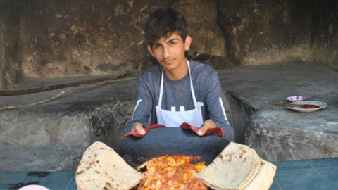 Fenomen Taha Duymaz, kız kardeşi ve yakınlarıyla enkaz altında!