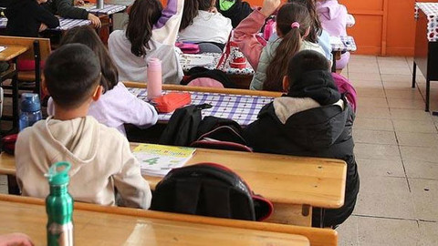 Depremden etkilenen 4 ilde eğitim için yeni karar
