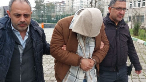 Depremzedenin bileziklerini çalan eski uzman çavuş tutuklandı!