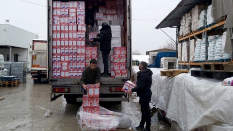 STK'lar deprem bölgesinde yaraları sarmayı sürdürüyor