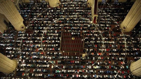 Bayram namazı saat kaçta? İşte il il namaz vakitleri