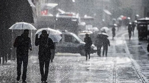 Meteoroloji bölge bölge uyardı: Gök gürültülü sağanak yağışa dikkat
