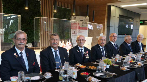 Hastaneden gazilere vefa