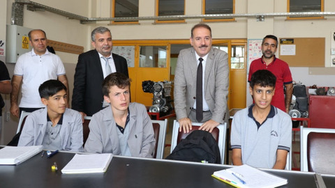 Meslek liselerindeki teorik ve uygulamalı eğitimler incelendi