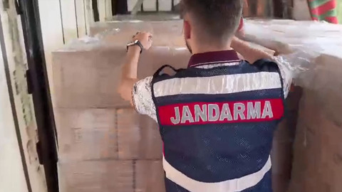 Ümraniye'de jandarmadan yılbaşı öncesi sahte içki operasyonu