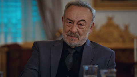 Ünlü oyuncu Mehmet Ulay hayatını kaybetti