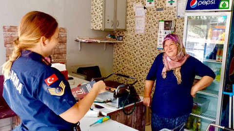 Jandarmadan çalışan kadınlara destek