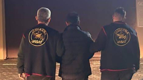 Jandarma dedektiflerinden kaçamadı! 29 yıl hapis cezasıyla aranan şüpheli tutuklandı