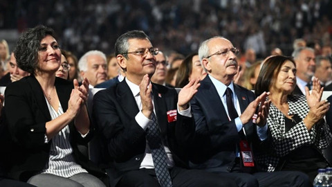 CHP'de 'değişimciler' kazandı: Özgür Özel genel başkan seçildi