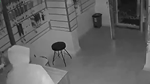 'Tesbih' hırsızlarından 2 buçuk milyon liralık vurgun!